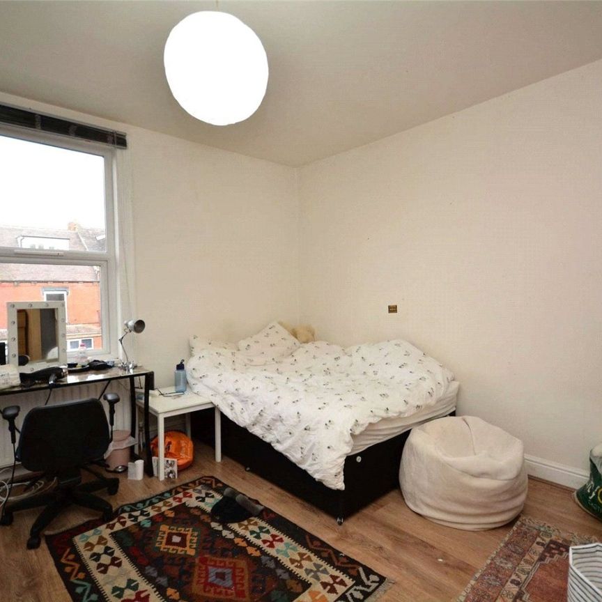 BILLS INLCUDED – Brudenell View, Hyde Park, LS6 - Photo 1