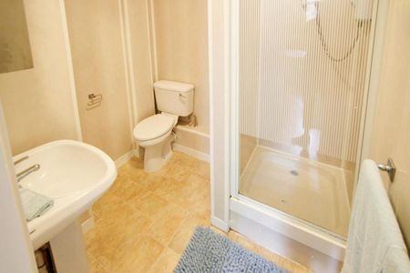246 VINERY ROAD Leeds - LS4 2LA - Photo 5