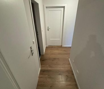 **Frisch Renoviert** Perfekt geschnittene 3-Zimmerwohnung MIT BALKO... - Photo 6