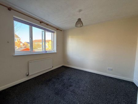 2 bedroom terraced house to rent - Photo 3