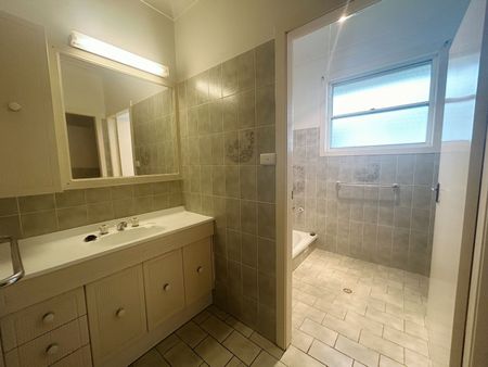 Sunrises, Swims & Sandy Toes - Photo 5