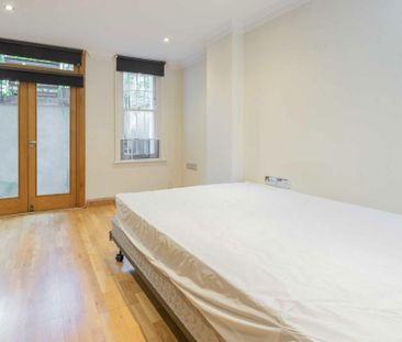 3 bedroom flat to rent - Photo 3