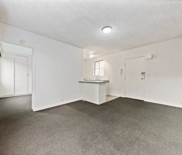 The Perfect Little Package - Photo 3