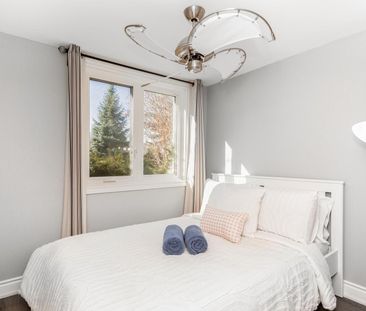 For Lease - 18 1/2 LAKESHORE Drive, Hamilton, Ontario - Photo 4