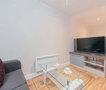 Studio to rent - Photo 5