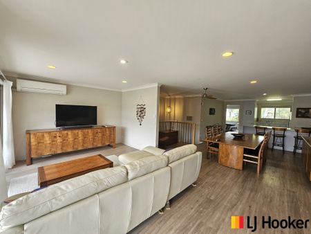 30/12-18 Newth Place, Surf Beach NSW - Photo 2