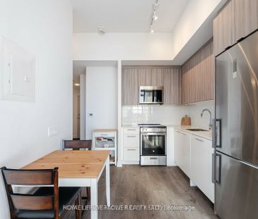 For Lease - 215 Veterans Drive Unit# 811, Brampton, Ontario - Photo 3