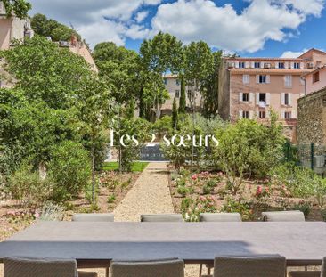 Maison à louer - Aix-en-Provence 8 pièces de 400 m² - Photo 4