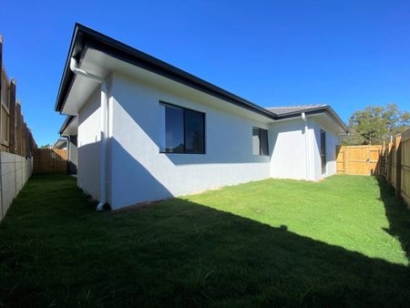 Charming Family Home Southside Gympie - Photo 2