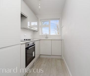 Lovelace Road, Surbiton - Photo 4