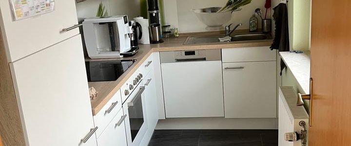 Helle, kernsanierte Wohnung mit Terrasse und Gartenblick - Foto 1