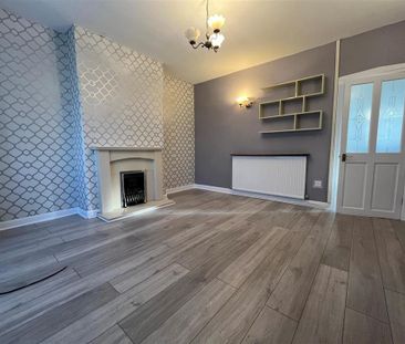 2 bedroom semi-detached house to rent - Photo 3