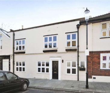 A well presented house over two floors. - Photo 1