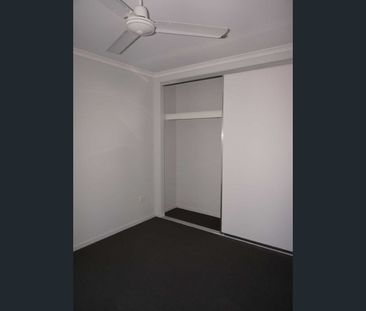 9/2 Makybe Diva Dr, Ooralea, Qld 4740 - Photo 6