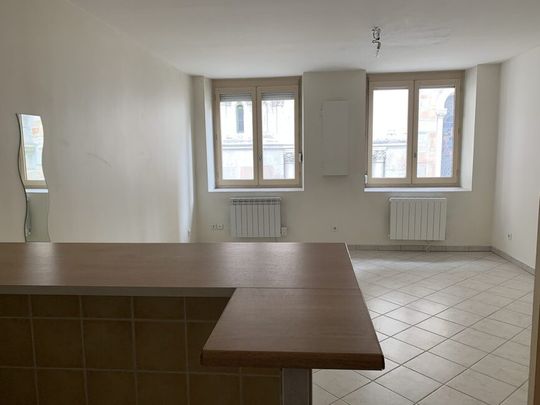 Appartement - 1 pièce - 27,34 m² - Saint-Étienne - Photo 1