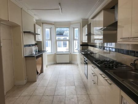 House share to rent - Photo 5