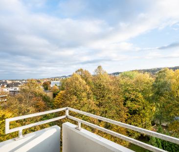 Schick renovierte Mietwohnung mit Einbauküche, Stellplatz und Fernb... - Photo 1