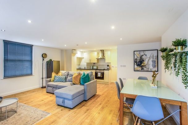 1 bedroom flat to rent - Photo 1