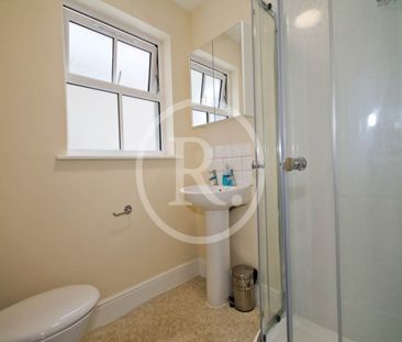 4 Bed - North Parade, Aberystwyth, Ceredigion - Photo 6