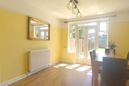 Penn Close - Photo 3