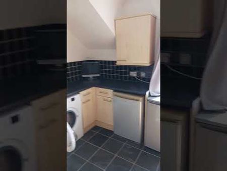 1 Bed Flat, Lower Addiscombe Road, CR0 - Photo 4