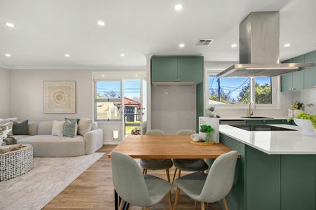 Classic Ainslie Beauty, Fully Renovated - Photo 2