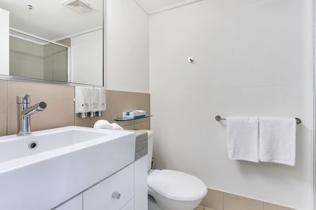 709/58-62 McLeod Street, Cairns City QLD 4870 - Apartment For Rent | Domain - Photo 5