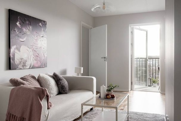 Ingrid Wallbergs Gata, Göteborg - Photo 1