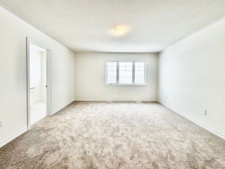 For Lease - 140 Greer Street, Barrie, Ontario - Photo 4