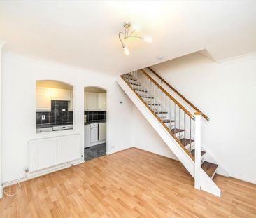 1 bedroom semi-detached house to rent - Photo 6