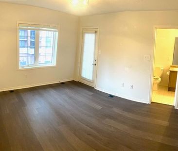 For Lease - 58 Eastern skies Way, Markham, Ontario - Photo 4