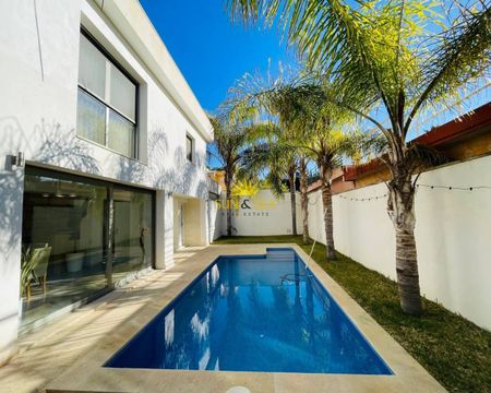 5 BEDROOM VILLA - ALICANTE - Photo 3