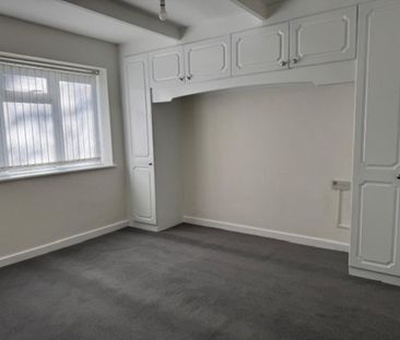 1 bedroom ground floor flat to rent - Photo 5