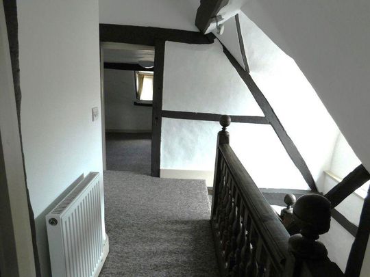 4 bedroom maisonette to rent - Photo 1
