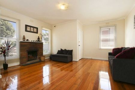 4 Winter Crescent, Reservoir VIC 3073 - Photo 4