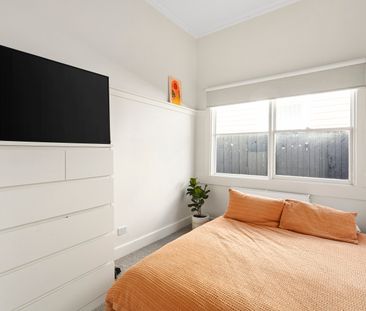 4 Crawford Street, Newport VIC 3015 - House For Rent | Domain - Photo 5