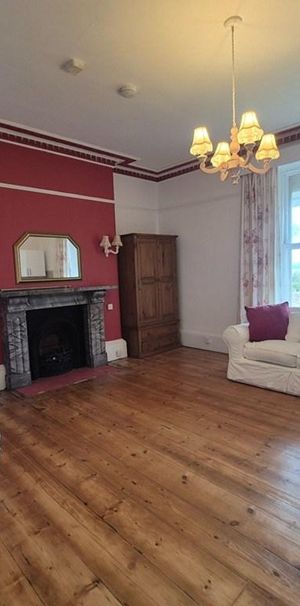 1 bedroom in a house share to rent - Photo 1