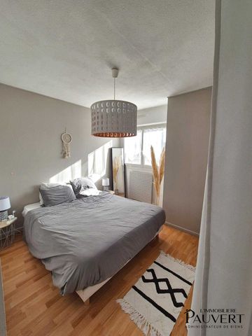 Appartement T3 lumineux – 72 m² – Grande terrasse & parking – Rue Jean-Baptiste Arle, Pamiers - Photo 2