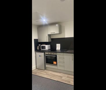 Studio Flat, Straits Parade, BS16 - Photo 4