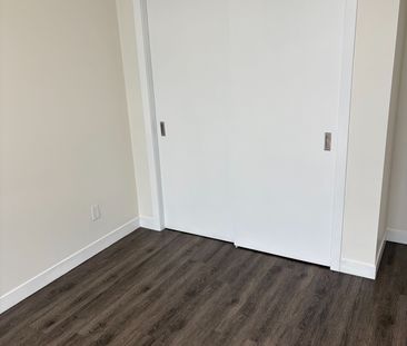 For Lease - 2081 Fairview Street Unit# 2007, Burlington, Ontario - Photo 3