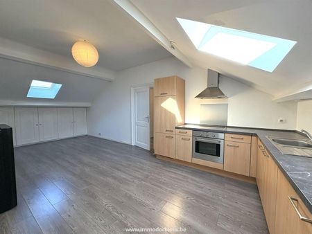 SPA – Prox. centre – Bel appartement 1 ch (4ème ét.) - Loyer: 600,00 € / mois - Photo 2