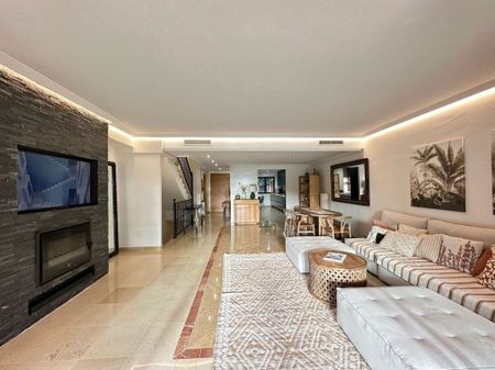 Marbella, Andalusia 29602 - Photo 3