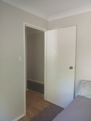 Rockingham - Photo 1