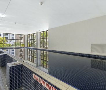 Fully Furnished And Equipped One Bedroom Apartment! - Photo 5