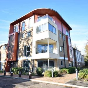 Uplands Court, Upton Road, Norwich, Norfolk, NR4 - Photo 3