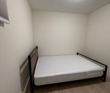 149 Henderson - Photo 4