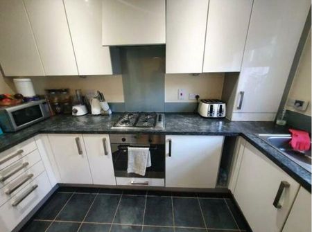 2 bedroom house to rent - Photo 2