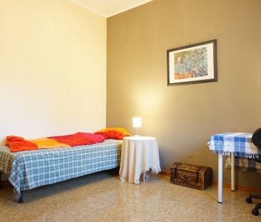 Via Leopoldo Sabbatini, Milan, Lombardy 20136 - Photo 4