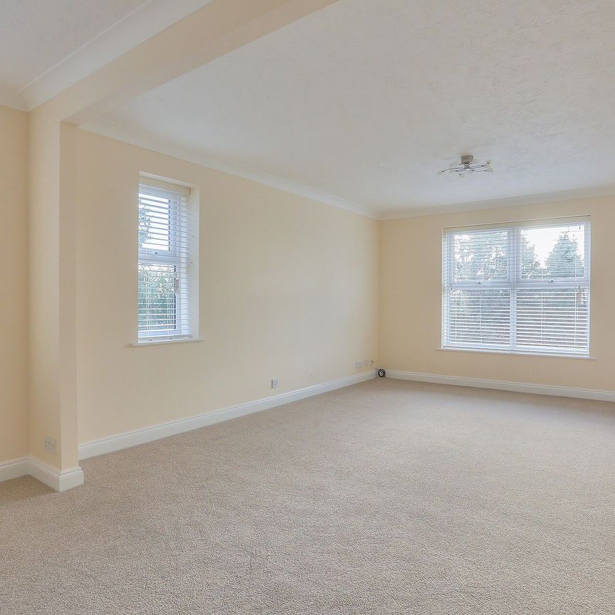 Available unfurnished from 09/03/2026 - Photo 1