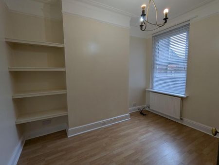 3 bedroom terraced house to rent - Photo 4